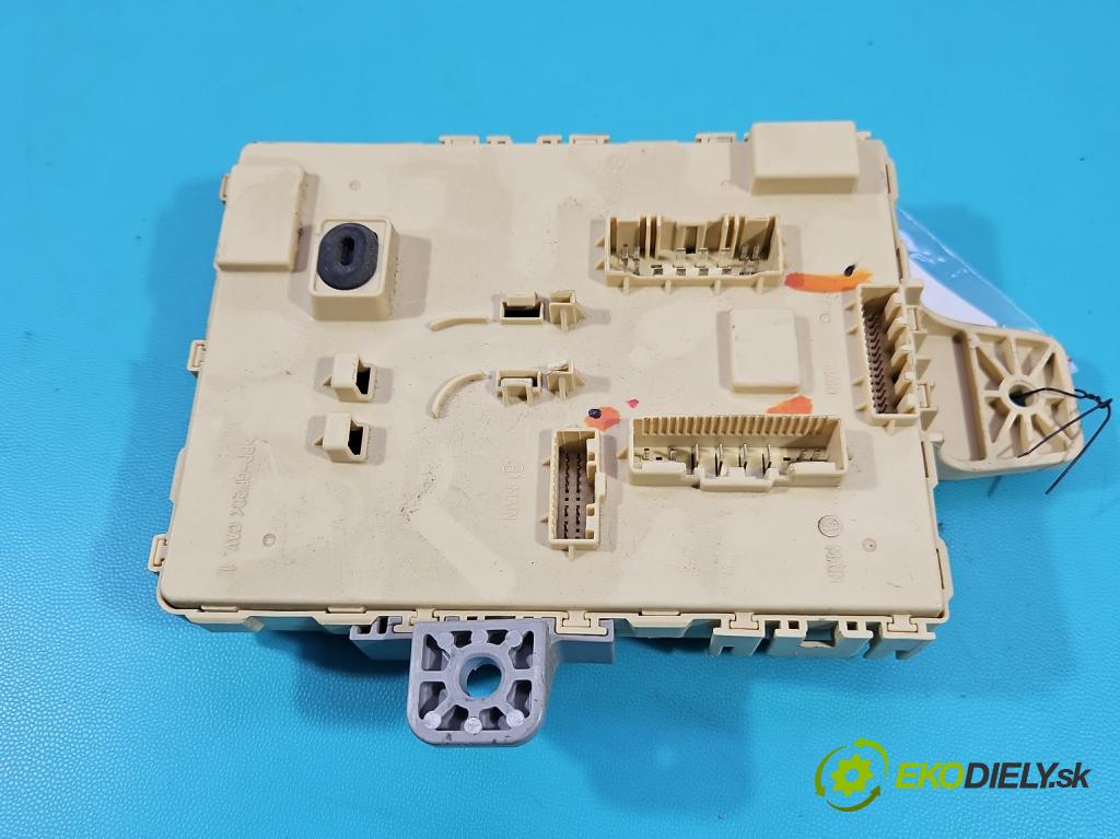 Hyundai Santa Fe III 2012–2018 2.4 GDI 190 hp automatic 140 kW 2359 cm3 5- skříňka pojistková 91950-4Z590 (Pojistková skříňka)