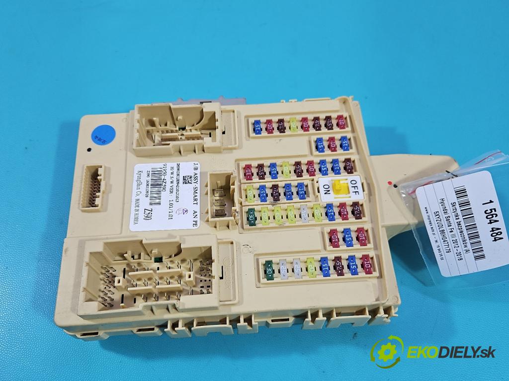 Hyundai Santa Fe III 2012–2018 2.4 GDI 190 hp automatic 140 kW 2359 cm3 5- skříňka pojistková 91950-4Z590 (Pojistková skříňka)