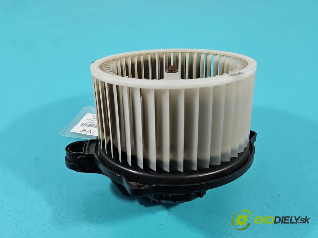 Hyundai Santa Fe III 2012–2018 2.4 GDI 190 HP automatic 140 kW 2359 cm3 5- ventilátor vzduchu