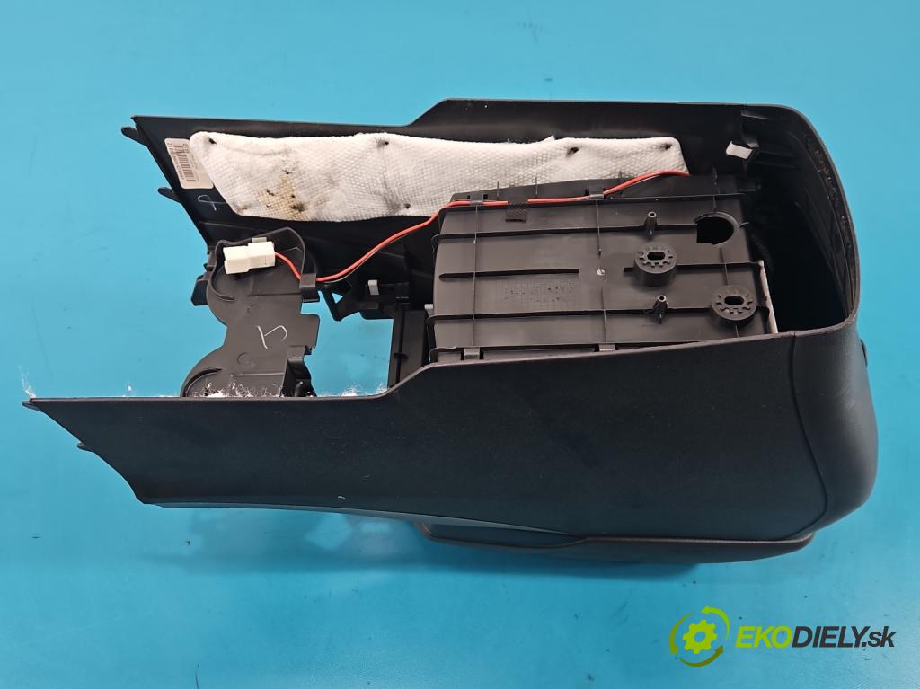 Hyundai Santa Fe III 2012–2018 2.4 GDI 190 HP automatic 140 kW 2359 cm3 5- operadlo 84634-4Z101 (Lakťová opierka)