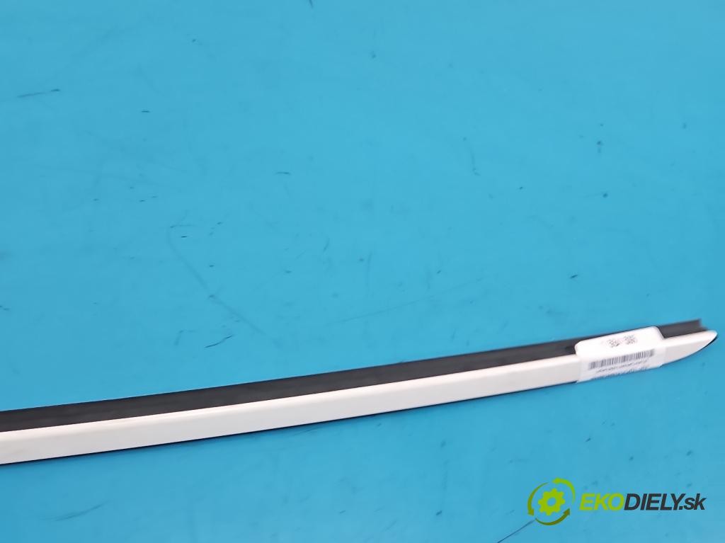 Hyundai Santa Fe III 2012–2018 2.4 GDI 190 HP automatic 140 kW 2359 cm3 5- lišta Okna: čelné: ľavé 86133-2W000