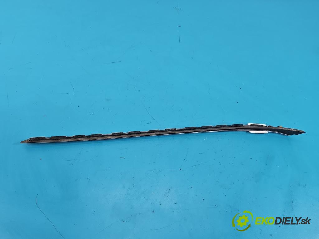 Hyundai Santa Fe III 2012–2018 2.4 GDI 190 HP automatic 140 kW 2359 cm3 5- lišta Okna: čelné: pravé 86143-2W000