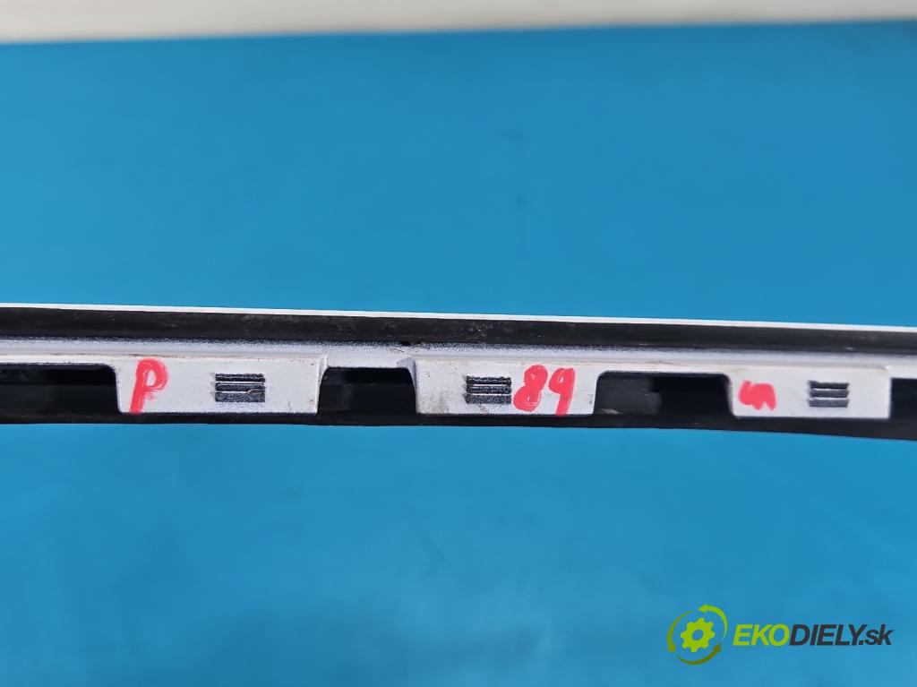 Hyundai Santa Fe III 2012–2018 2.4 GDI 190 HP automatic 140 kW 2359 cm3 5- lišta Okna: čelné: pravé 86143-2W000