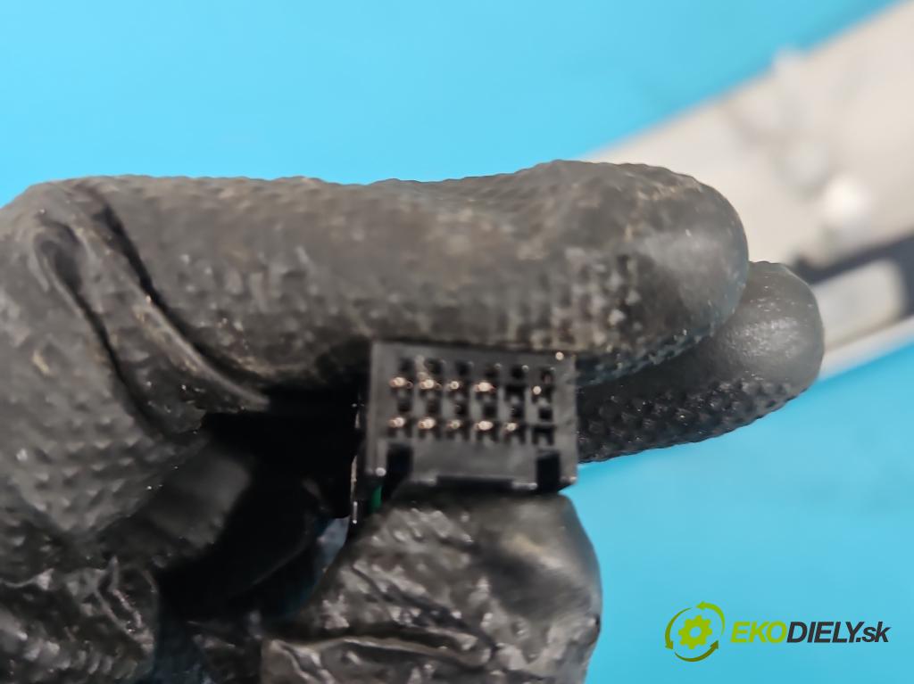 Hyundai Santa Fe III 2012–2018 2.4 GDI 190 hp automatic 140 kW 2359 cm3 5- zaslepka: zadní 87371-4Z000