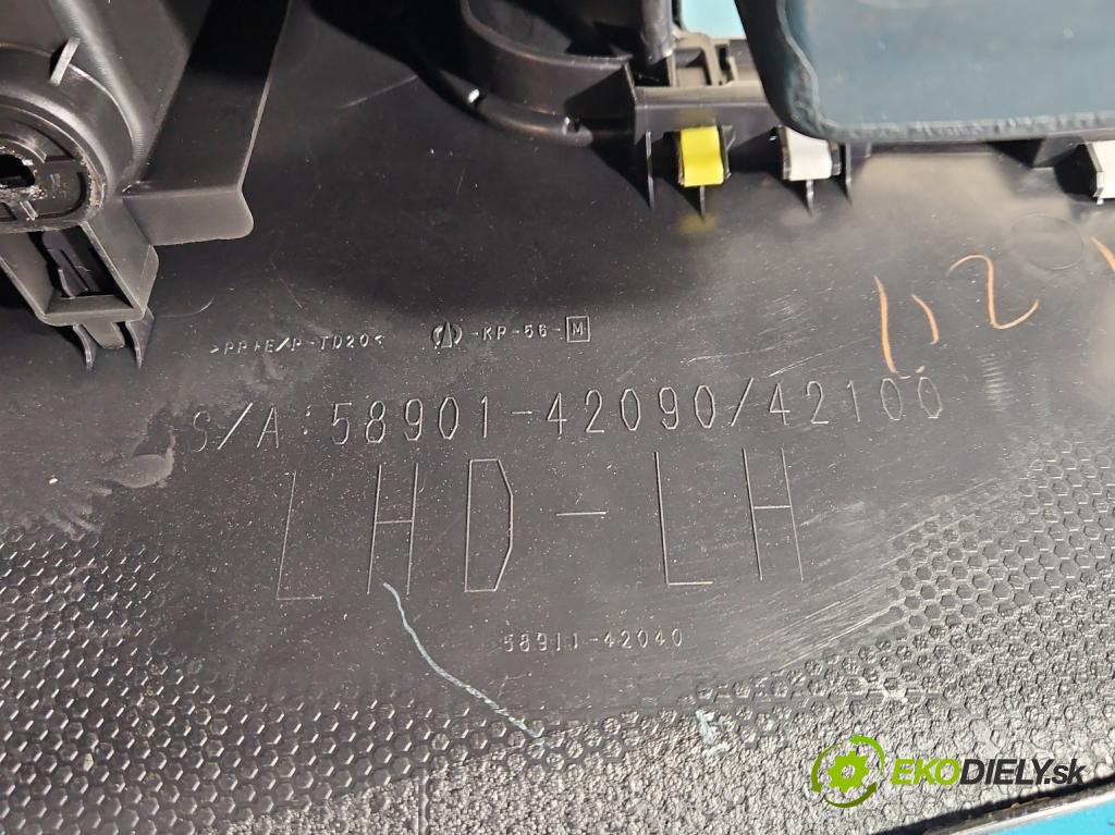 Toyota Rav4 IV 2013-2018 2.0 D4D 124 hp manual 91 kW 1998 cm3 5- loketní opěrka 58823-42010 (Loketní opěrka)