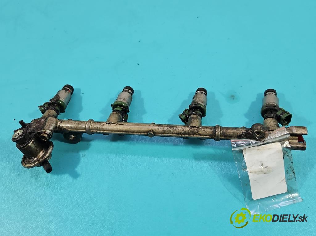 Toyota Rav4 I 1994-2000 2.0 16V 129 HP manual 95 kW 1998 cm3 3- vstrek 23250-74100 (Vstrekovač paliva)