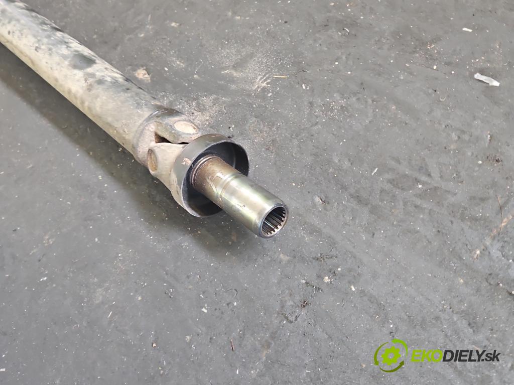 Toyota Rav4 I 1994-2000 2.0 16V 129 HP manual 95 kW 1998 cm3 3- Hřídel: zadné  (Kardaňový hriadeľ)