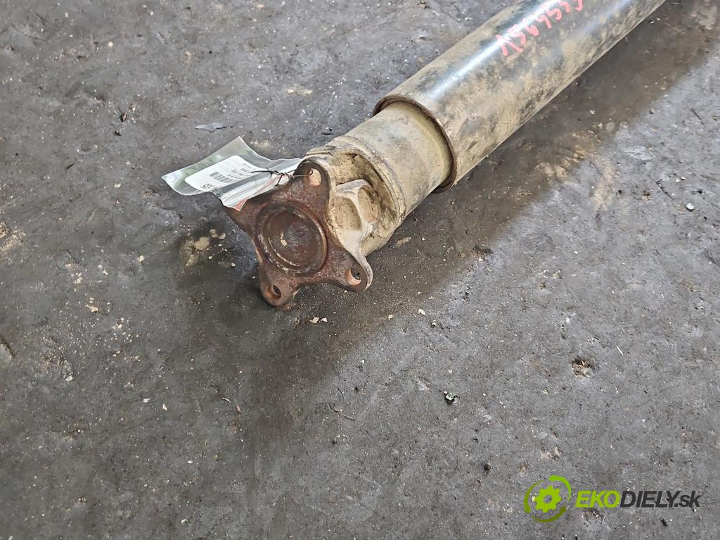 Toyota Rav4 I 1994-2000 2.0 16V 129 HP manual 95 kW 1998 cm3 3- Hřídel: zadné  (Kardaňový hriadeľ)