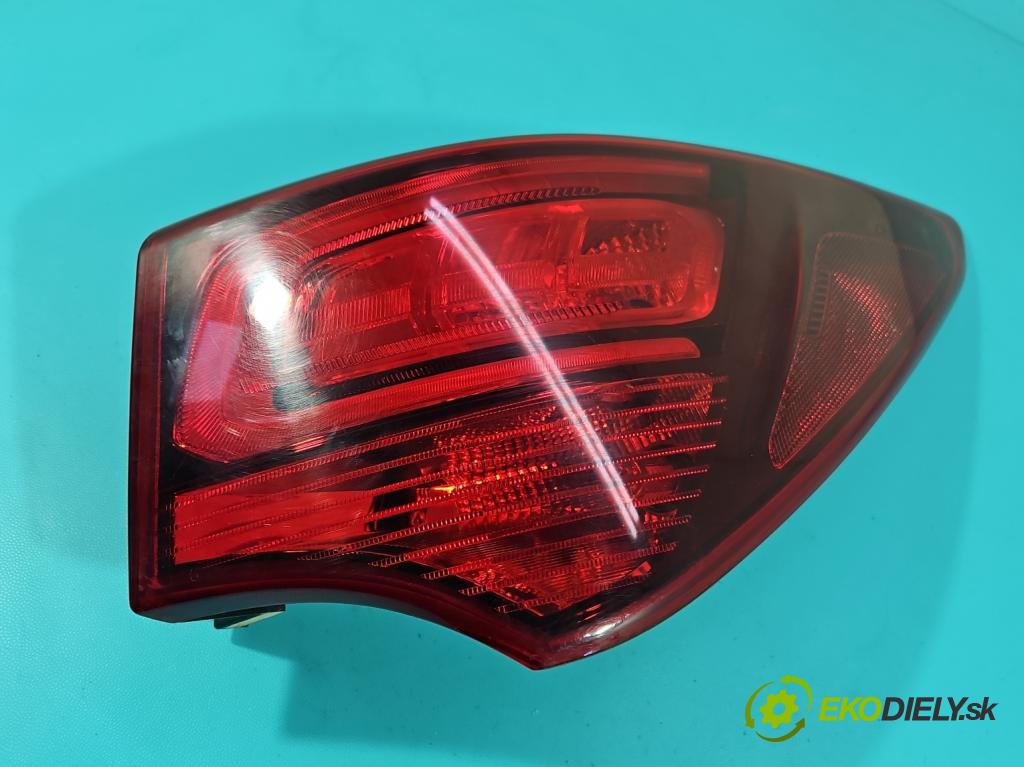 Hyundai Santa Fe III 2012–2018 2.4 GDI 190 HP automatic 140 kW 2359 cm3 5- svetlo / reflektor zadné pravé 92402-4Z500 (Kľučka dverí ostatné)