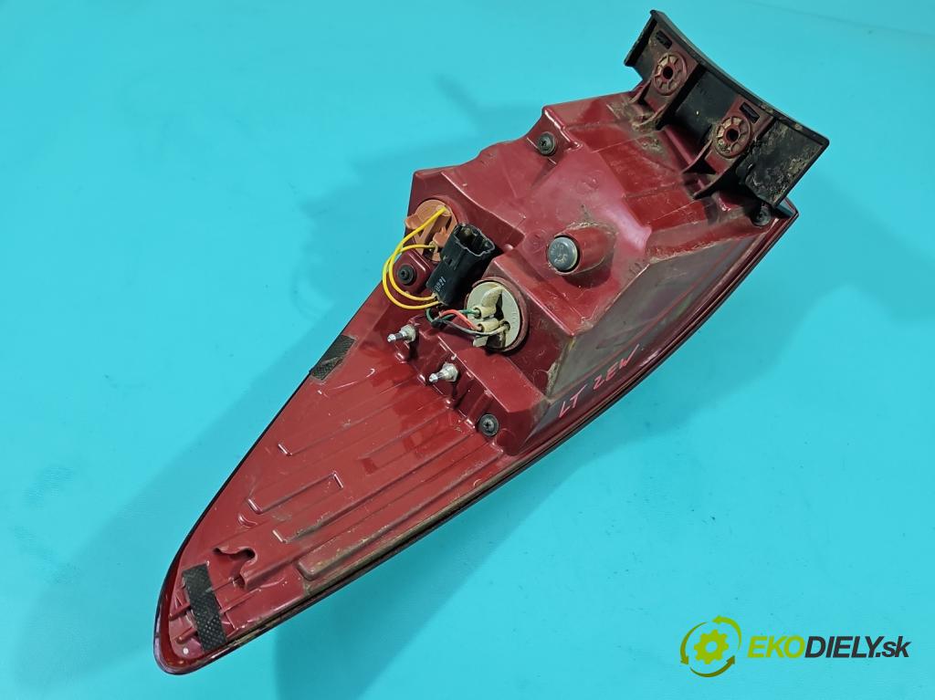 Hyundai Santa Fe III 2012–2018 2.4 GDI 190 HP automatic 140 kW 2359 cm3 5- svetlo / reflektor zadné ľavé 92401-4Z500L (Kľučka dverí ostatné)