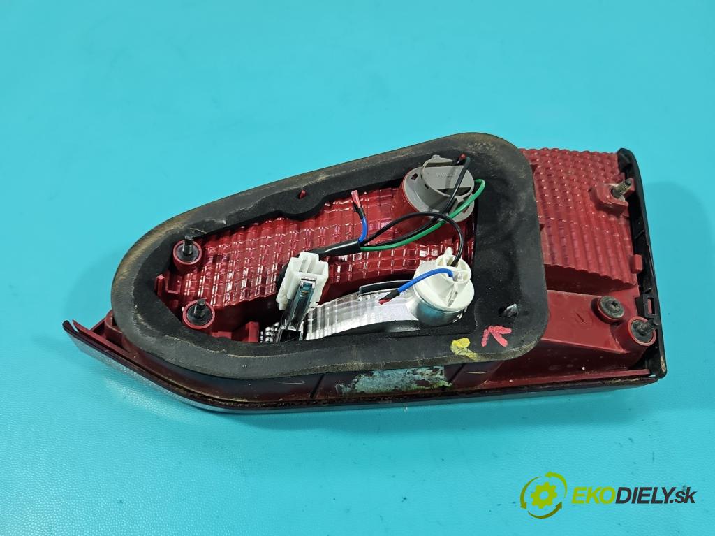 Hyundai Santa Fe III 2012–2018 2.4 GDI 190 HP automatic 140 kW 2359 cm3 5- svetlo / reflektor zadné ľavé 92405-4Z500 (Kľučka dverí ostatné)