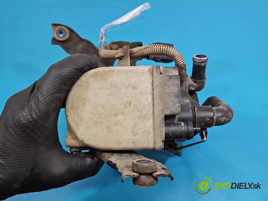 Toyota Rav4 IV 2013-2018 2.0 D4D 124 hp manual 91 kW 1998 cm3 5- Webasto 10R-032472 (Webasto (nezávislé topení))