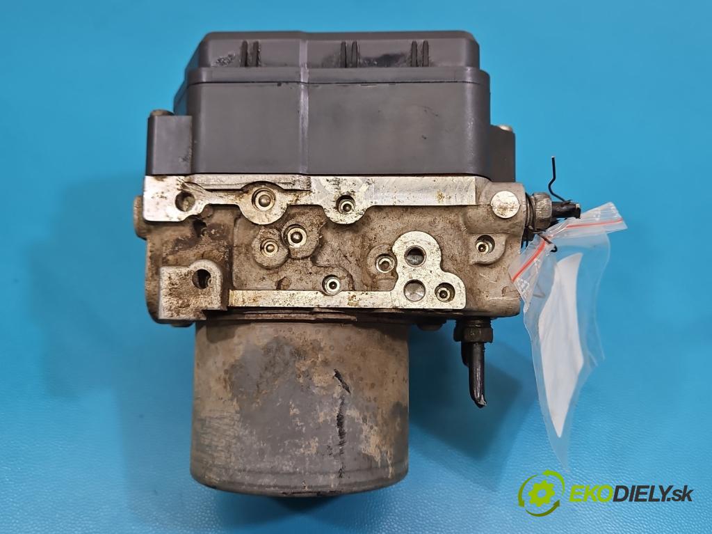 Toyota Rav4 IV 2013-2018 2.0 D4D 124hp manual 91 kW 1998 cm3 5- čerpadlo abs 44540-42312 (Pumpa ABS)