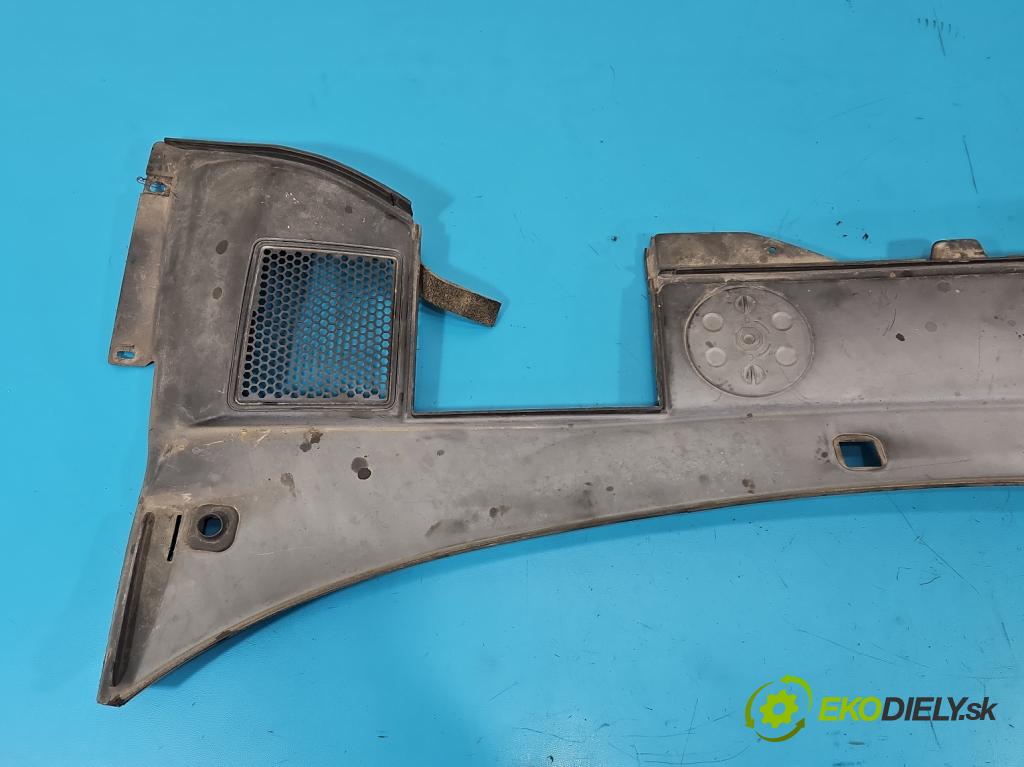 Volvo V70 III 2007-2016 2.0 16V 145 HP manual 107 kW 1999 cm3 5- torpédo 31217310 (Torpédo (plast pod čelným sklom))