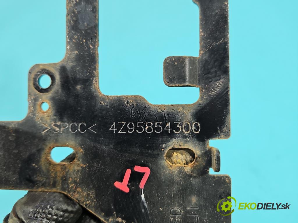 Hyundai Santa Fe III 2012–2018 2.4 GDI 190 HP automatic 140 kW 2359 cm3 5- Upevnenie: