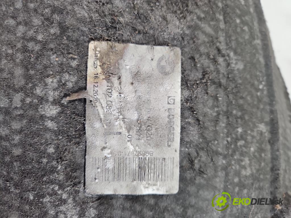 Bmw 3 G20 2018- 2.0 T 156 HP automatic 115 kW 1998 cm3 4- Blatník: zadné ľavé