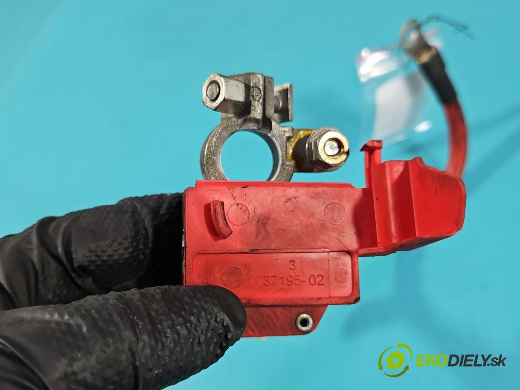 Bmw 3 G20 2018- 2.0 T 156 HP automatic 115 kW 1998 cm3 4- kontakt plusová 37196-00