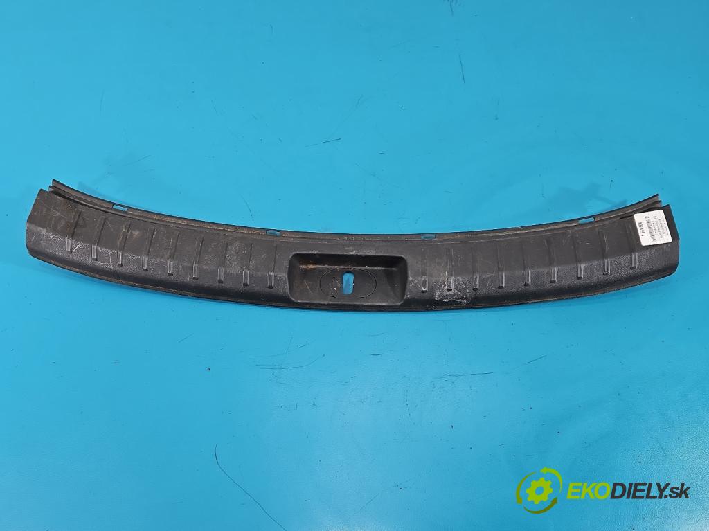 Hyundai Santa Fe III 2012–2018 2.4 GDI 190 HP automatic 140 kW 2359 cm3 5- kryt plast 85770-4Z300