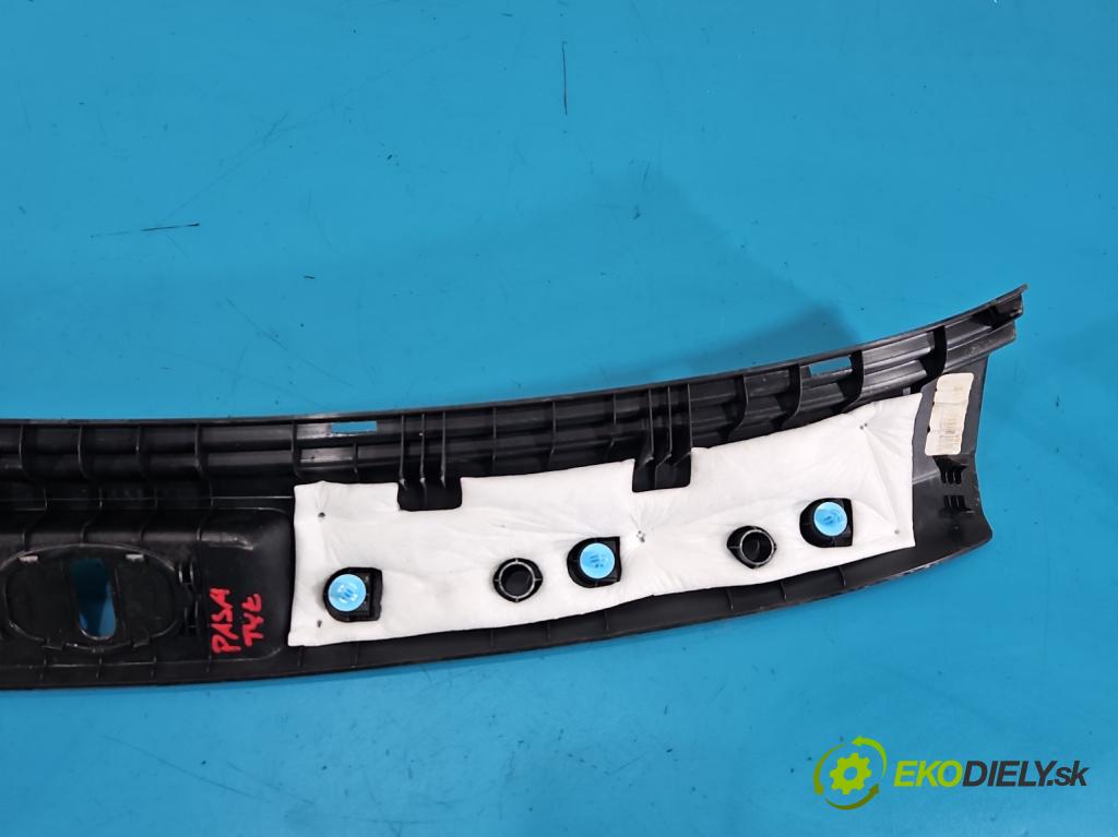 Hyundai Santa Fe III 2012–2018 2.4 GDI 190 HP automatic 140 kW 2359 cm3 5- kryt plast 85770-4Z300