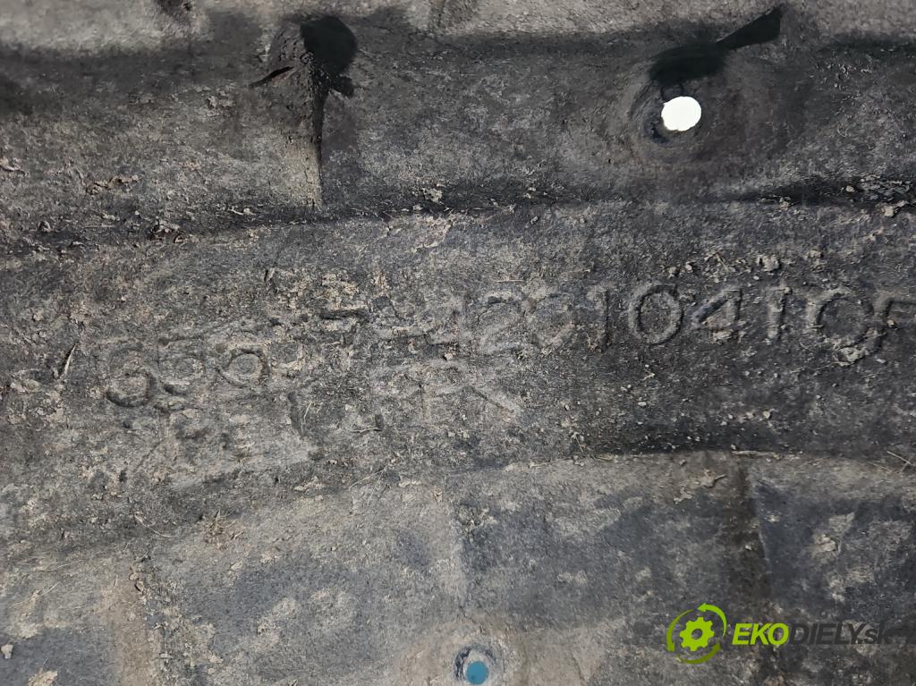 Toyota Rav4 IV 2013-2018 2.0 D4D 124hp manual 91 kW 1998 cm3 5- Blatník: zadné pravé