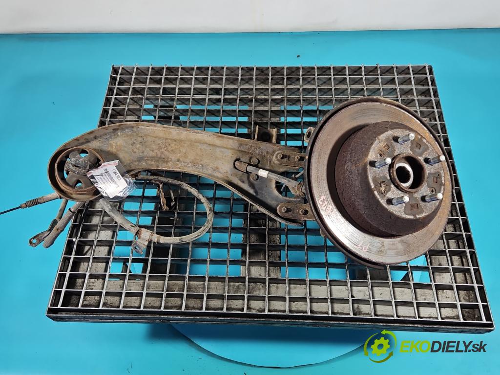 Hyundai Santa Fe III 2012–2018 2.4 GDI 190 hp automatic 140 kW 2359 cm3 5- Rozbočovač: kolesa zadní pravé 