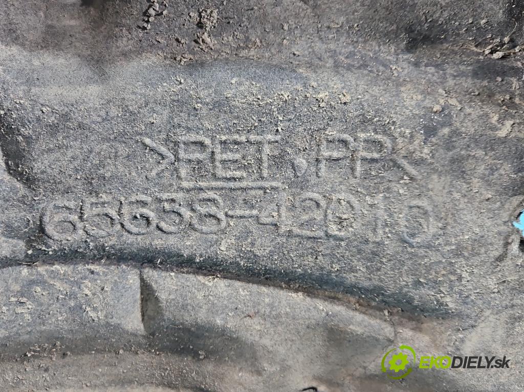 Toyota Rav4 IV 2013-2018 2.0 D4D 124hp manual 91 kW 1998 cm3 5- Blatník: zadné ľavé 65638-42010