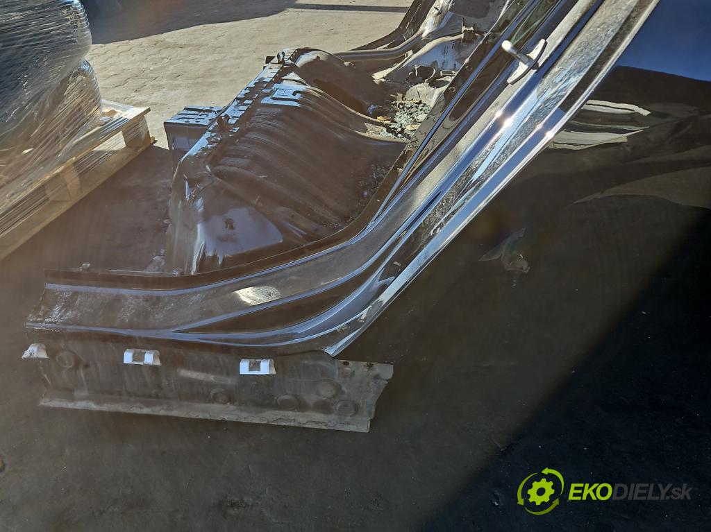 Bmw 3 G20 2018- 2.0 T 156 HP automatic 115 kW 1998 cm3 4- blatník zadné ľavý