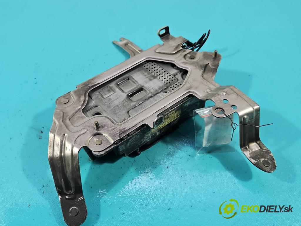 Bmw 3 G20 2018- 2.0 T 156 hp automatic 115 kW 1998 cm3 4- Zesilovač: A2D56401 (Zesilovač)