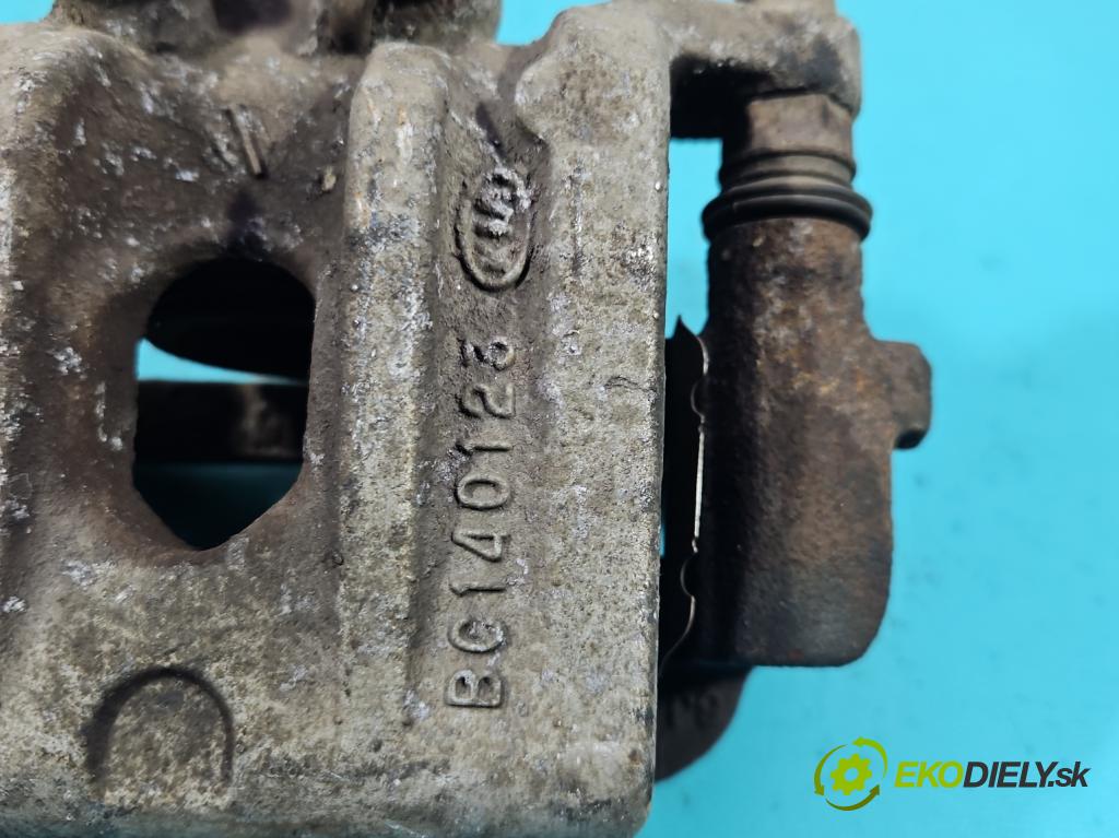 Hyundai Santa Fe III 2012–2018 2.4 GDI 190 HP automatic 140 kW 2359 cm3 5- brzdič zadné ľavý BC140123 (Kľučka dverí ostatné)