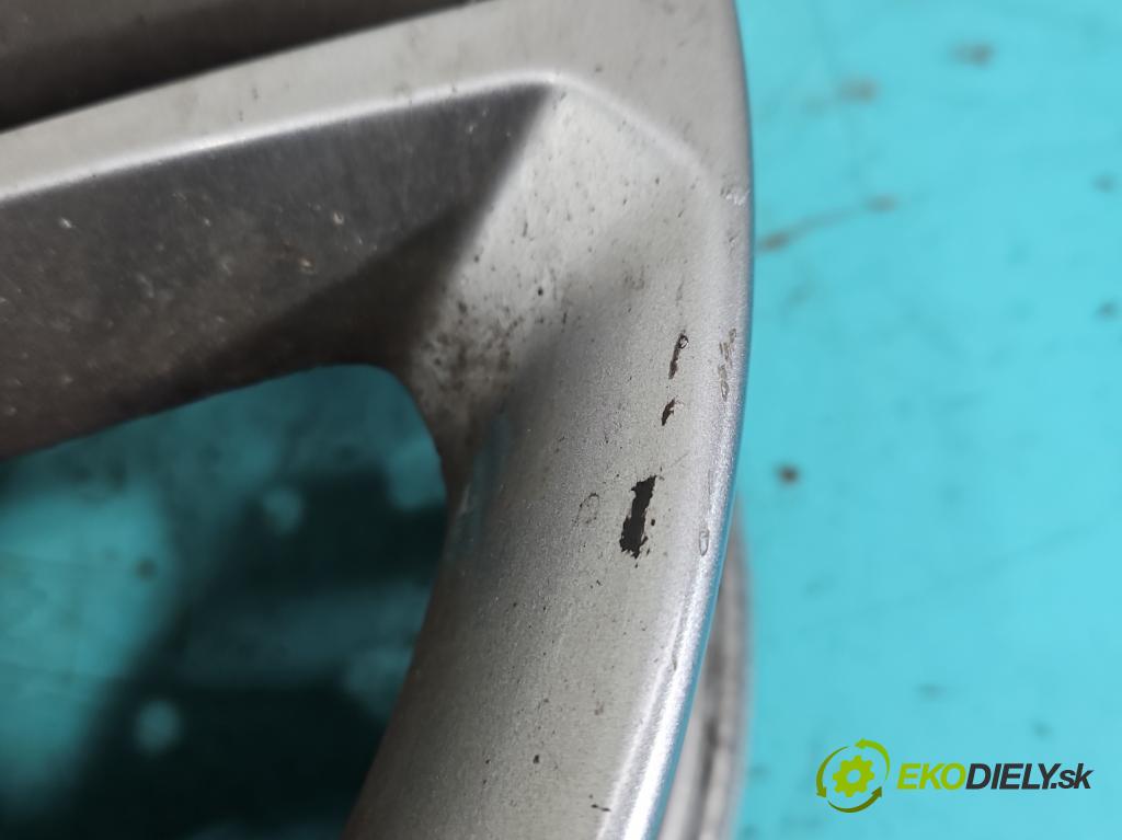 Hyundai Santa Fe III 2012–2018 2.4 GDI 190 hp automatic 140 kW 2359 cm3 5- Felga hliník 17" 52910-2W200