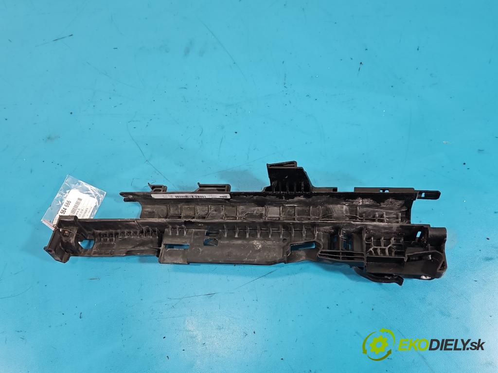 Bmw 3 G20 2018- 2.0 T 156 HP automatic 115 kW 1998 cm3 4- Upevnenie: 8666840