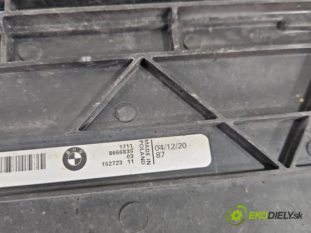 Bmw 3 G20 2018- 2.0 T 156 HP automatic 115 kW 1998 cm3 4- kryt plast T73530B