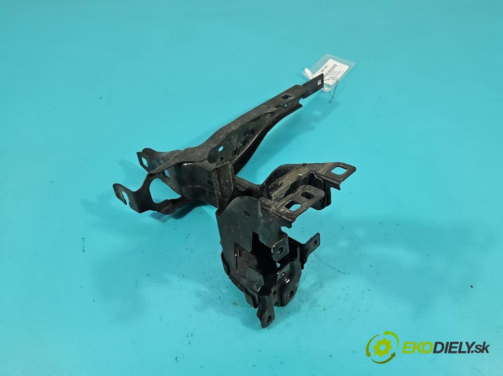 Bmw 3 G20 2018- 2.0 T 156 hp automatic 115 kW 1998 cm3 4- Upevnění: 7422293