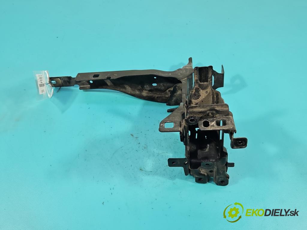 Bmw 3 G20 2018- 2.0 T 156 HP automatic 115 kW 1998 cm3 4- Upevnenie: 7422294