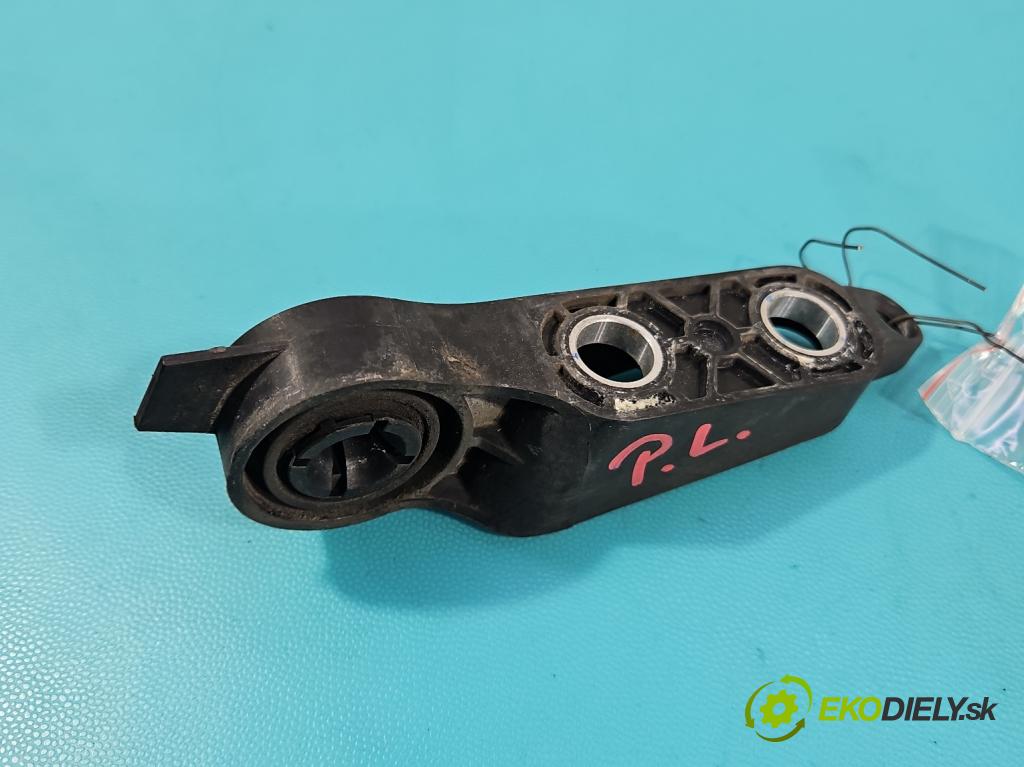 Bmw 3 G20 2018- 2.0 T 156 HP automatic 115 kW 1998 cm3 4- Upevnenie: 7434061