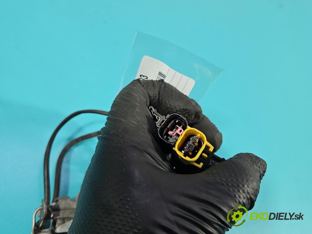 Bmw 3 G20 2018- 2.0 T 156 hp automatic 115 kW 1998 cm3 4- zámek kapoty 7468349