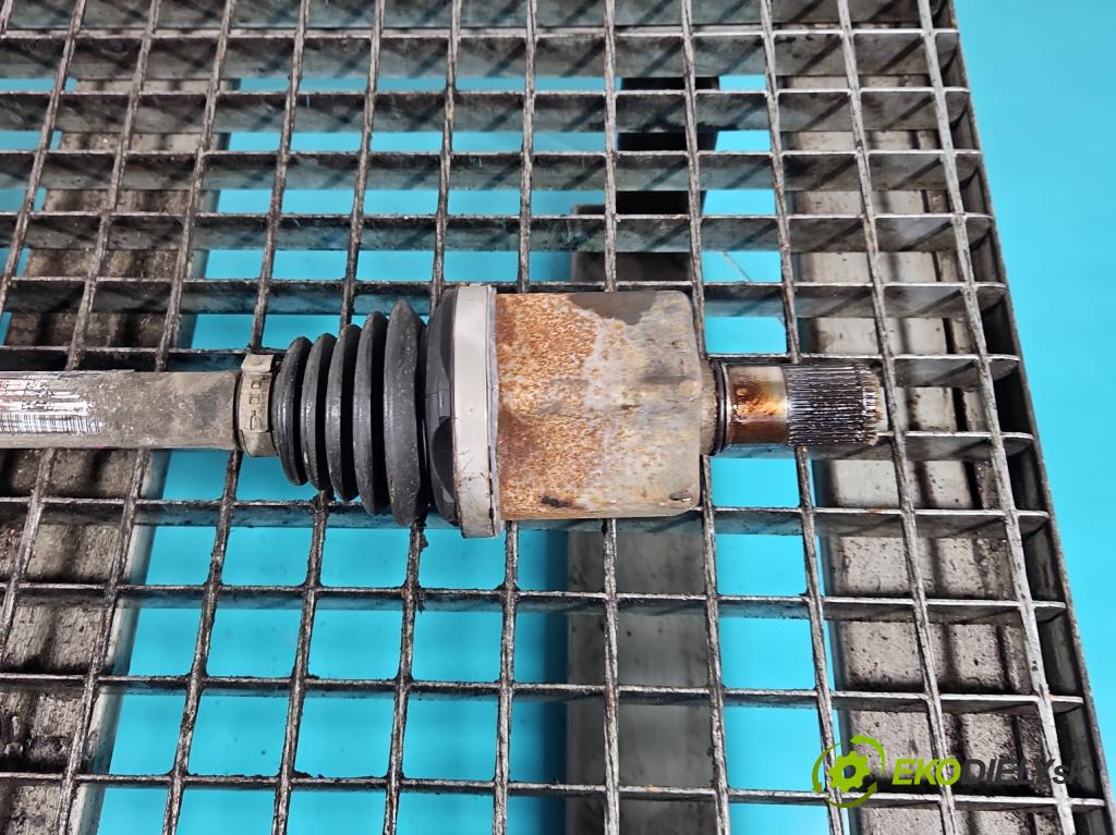 Skoda Superb IV 2023- 2.0 TDI 150 hp automatic 110 kW 1968 cm3 5- poloos přední levé 3Q0407271CD