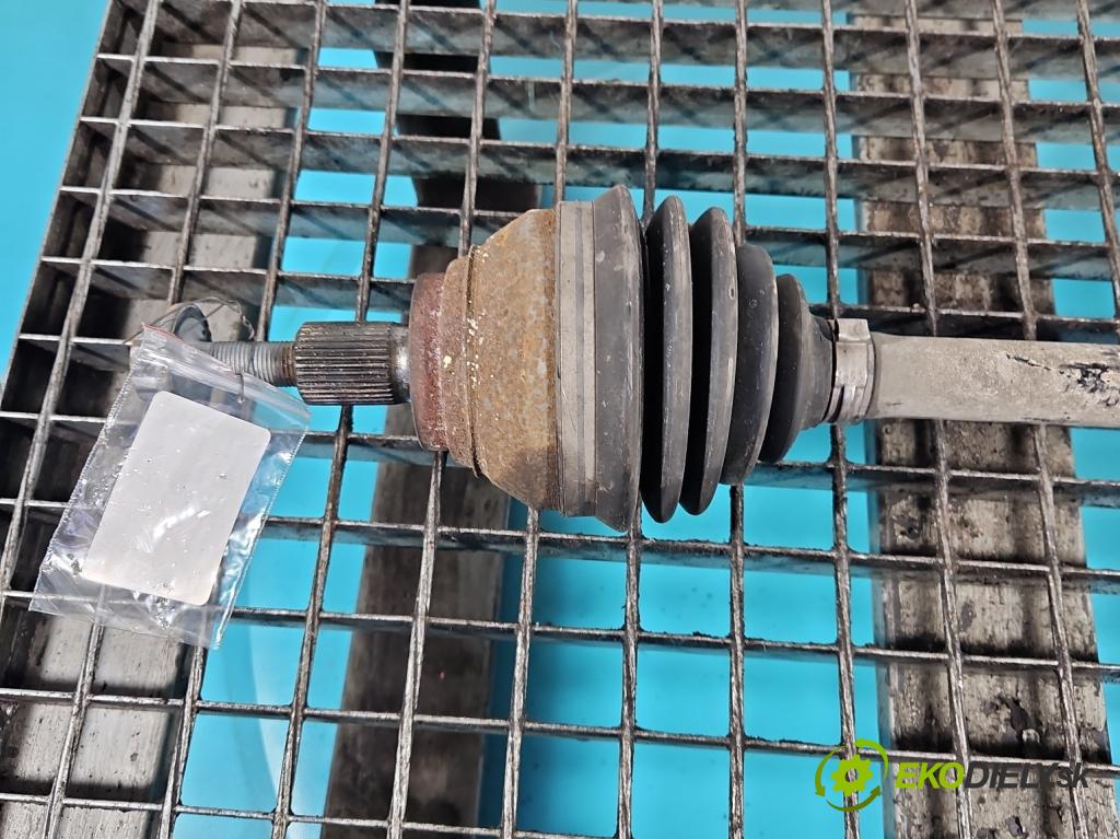 Skoda Superb IV 2023- 2.0 TDI 150 hp automatic 110 kW 1968 cm3 5- poloos přední levé 3Q0407271CD