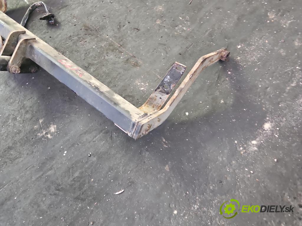 Renault Scenic I 1996-2003 1.6 16V 107 HP manual 79 kW 1598 cm3 5- oko tažné  (Tažné zařízení)