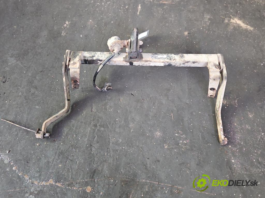 Renault Scenic I 1996-2003 1.6 16V 107 HP manual 79 kW 1598 cm3 5- oko tažné  (Tažné zařízení)