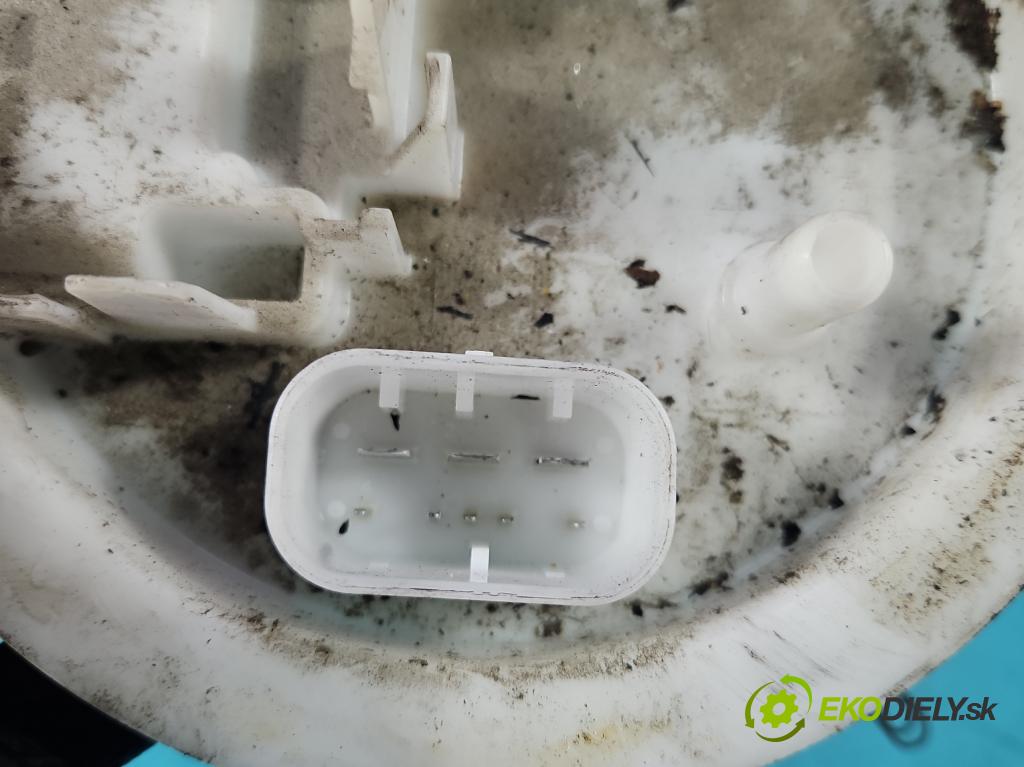 Bmw 3 G20 2018- 2.0 T 156 hp automatic 115 kW 1998 cm3 4- čerpadlo paliva 7473444