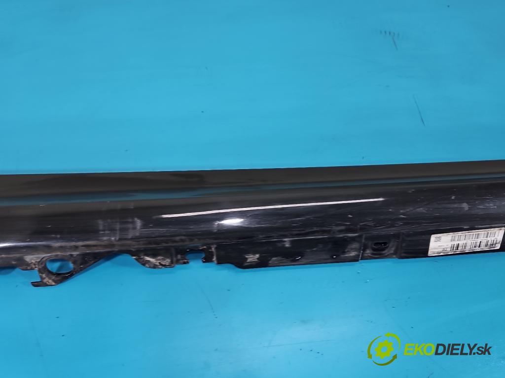 Bmw 3 G20 2018- 2.0 T 156 HP automatic 115 kW 1998 cm3 4- lišta práh: pravé  (Lišta prahová)