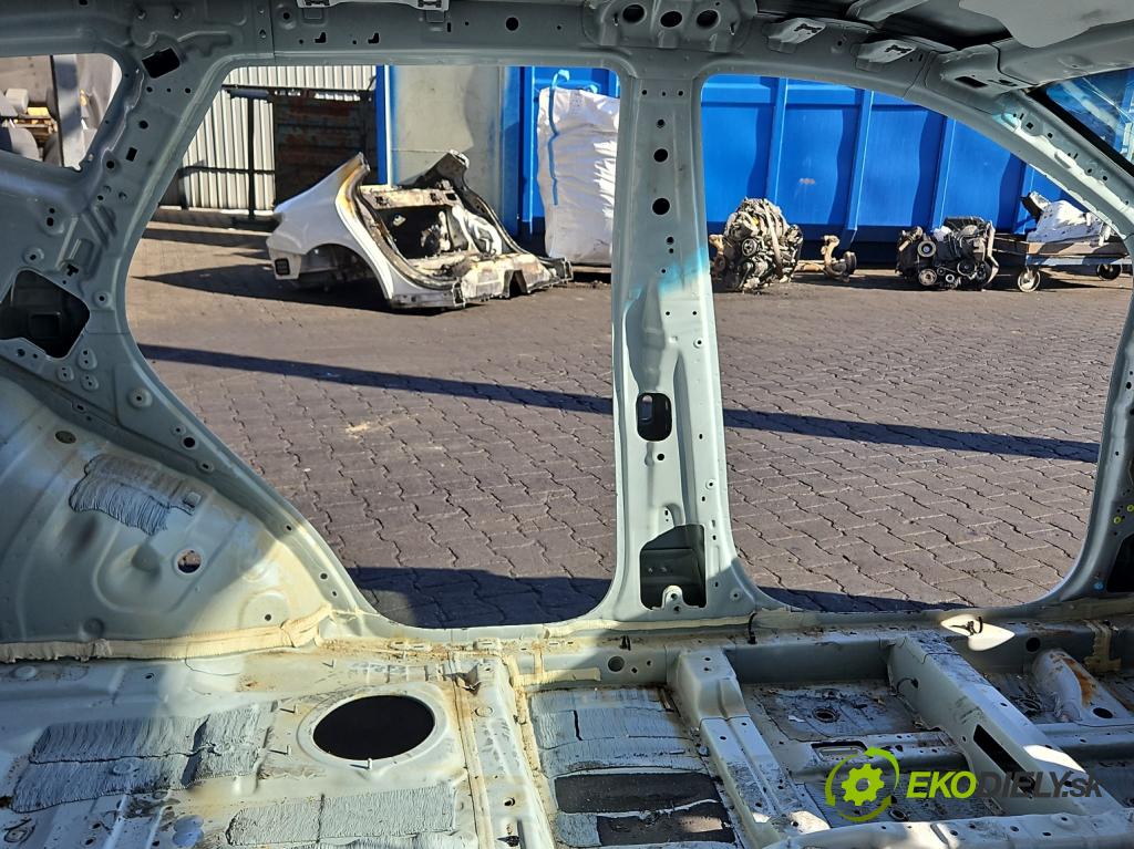 Hyundai Santa Fe III 2012–2018 2.4 GDI 190 HP automatic 140 kW 2359 cm3 5- Práh: ľavý  (Karoséria ostatné)