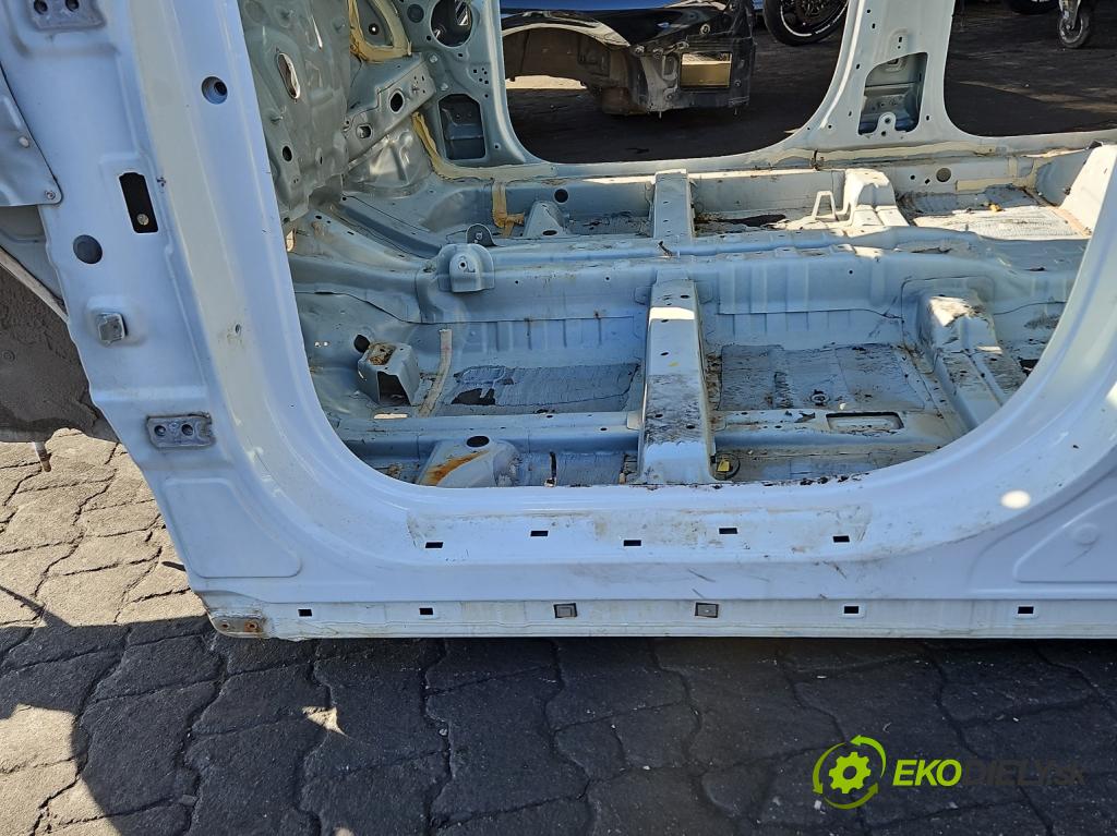 Hyundai Santa Fe III 2012–2018 2.4 GDI 190 HP automatic 140 kW 2359 cm3 5- Práh: ľavý  (Karoséria ostatné)