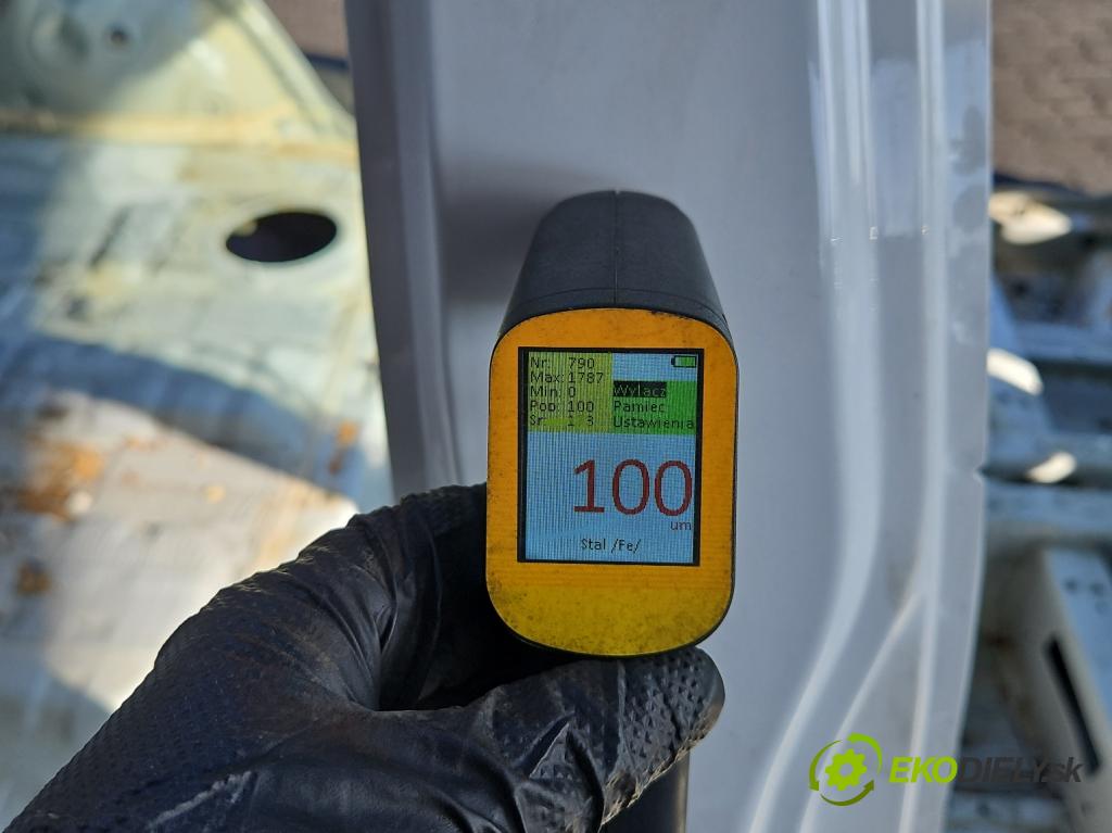 Hyundai Santa Fe III 2012–2018 2.4 GDI 190 HP automatic 140 kW 2359 cm3 5- Práh: pravý  (Karoséria ostatné)