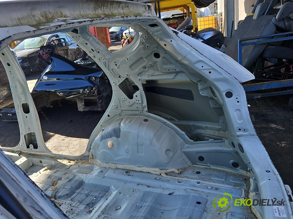 Hyundai Santa Fe III 2012–2018 2.4 GDI 190 HP automatic 140 kW 2359 cm3 5- blatník zadné pravý