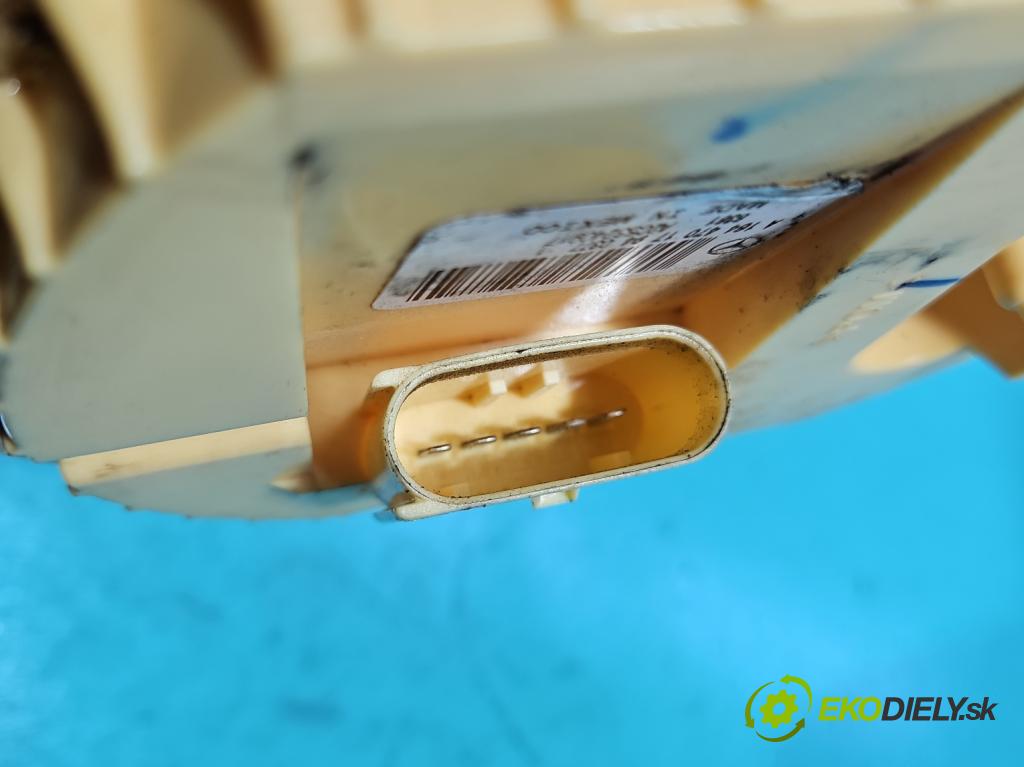 Mercedes ML W164 2005-2011 3.0 CDI V6 224hp automatic 165 kW 2987 cm3 5- čerpadlo palivo A1644701794