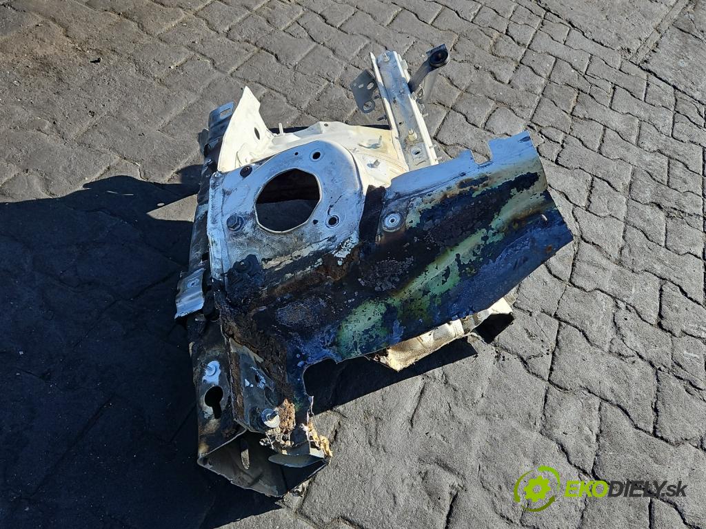 Mercedes A W177 2018- 2.0 T 306KM automatic 225 kW 1991 cm3 4- štvrťka ľavé