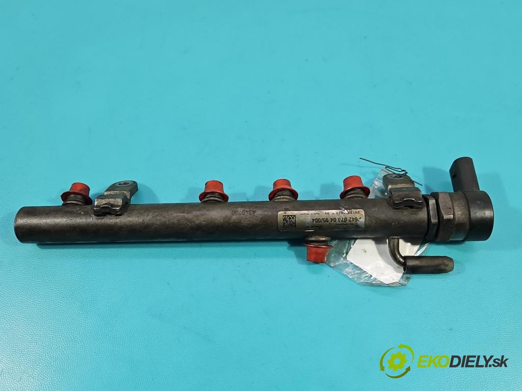 Mercedes ML W164 2005-2011 3.0 CDI V6 224hp automatic 165 kW 2987 cm3 5- lišta vstrekovacia A6420700495 (Vstrekovacia lišta)