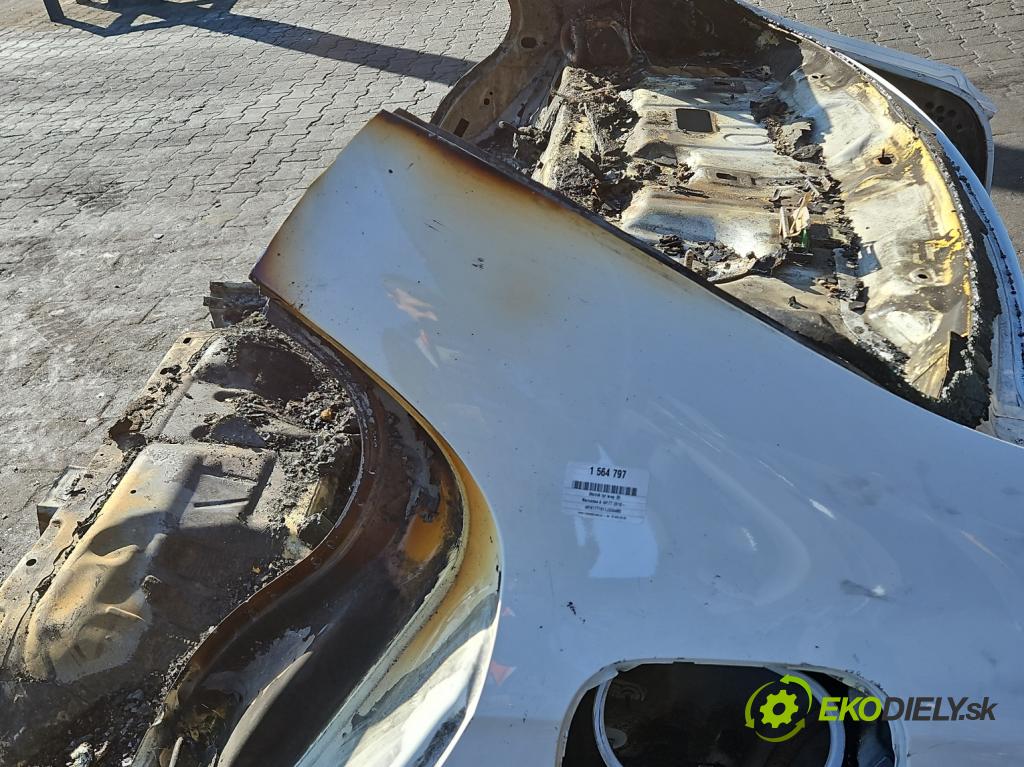 Mercedes A W177 2018- 2.0 T 306KM automatic 225 kW 1991 cm3 4- blatník zadné ľavý